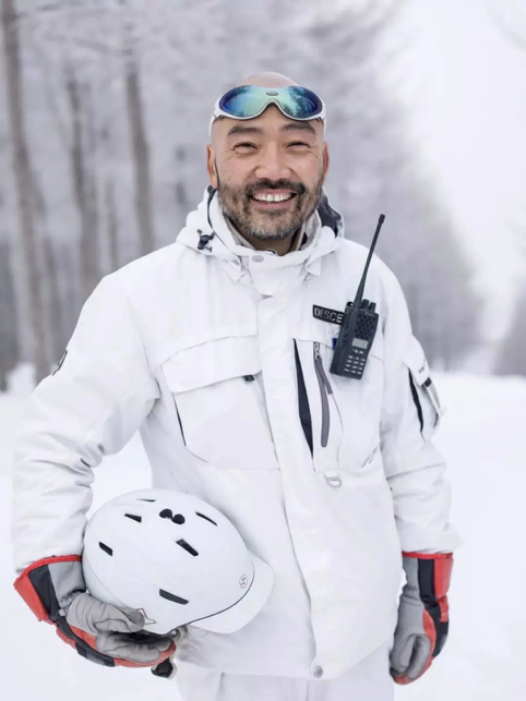 登上人生巅峰、亏损19年、意外瘫痪……他还不信命！